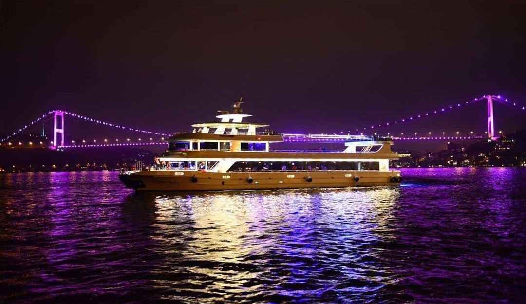 Bosphorus Dinner Cruise & Turkish Night